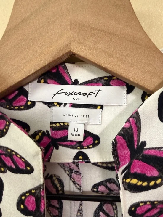 Foxcroft Wrinkle Free vibrant pink butterfly print on a white background - Picture 3 of 5